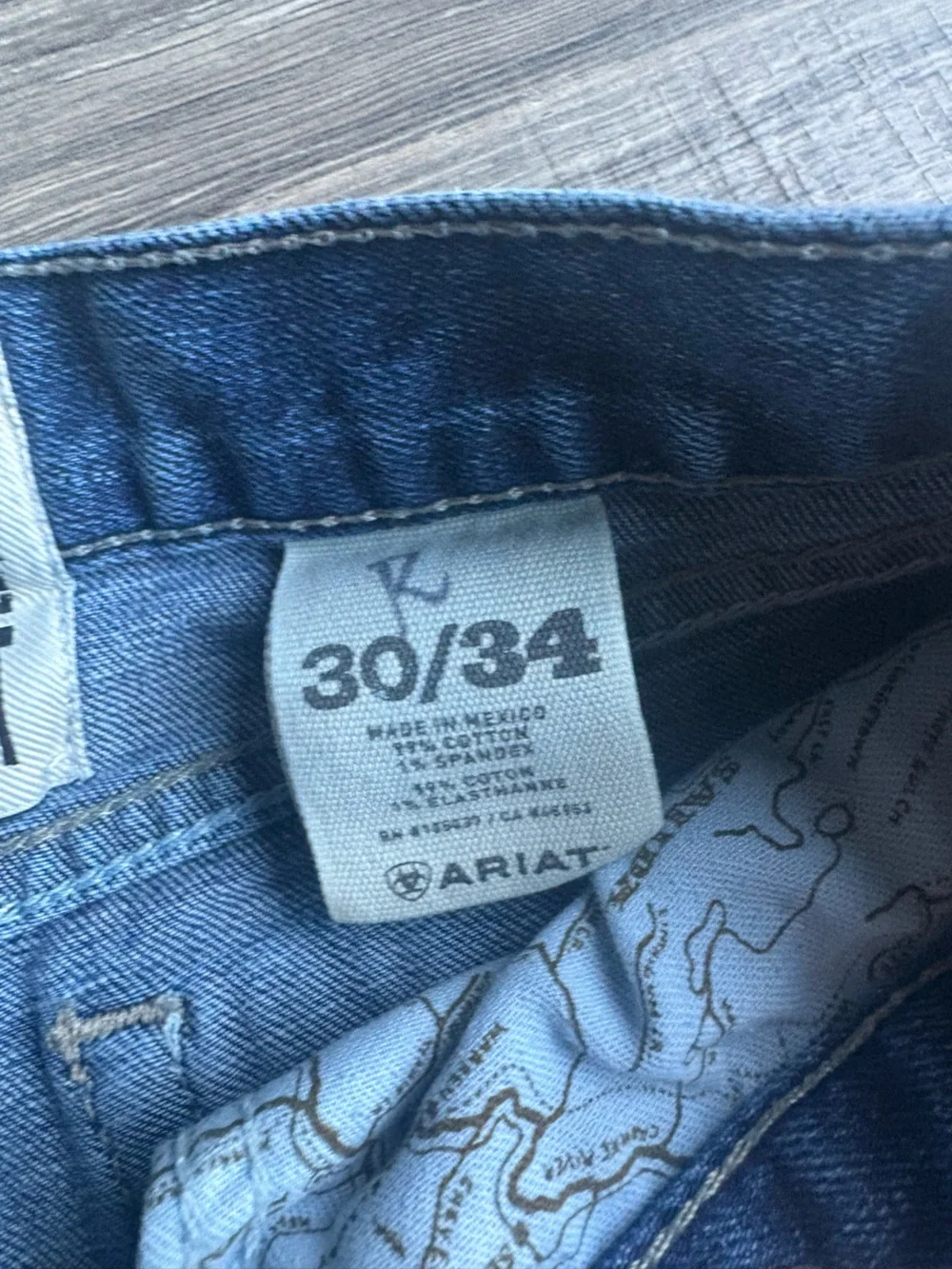 Ariat men flare